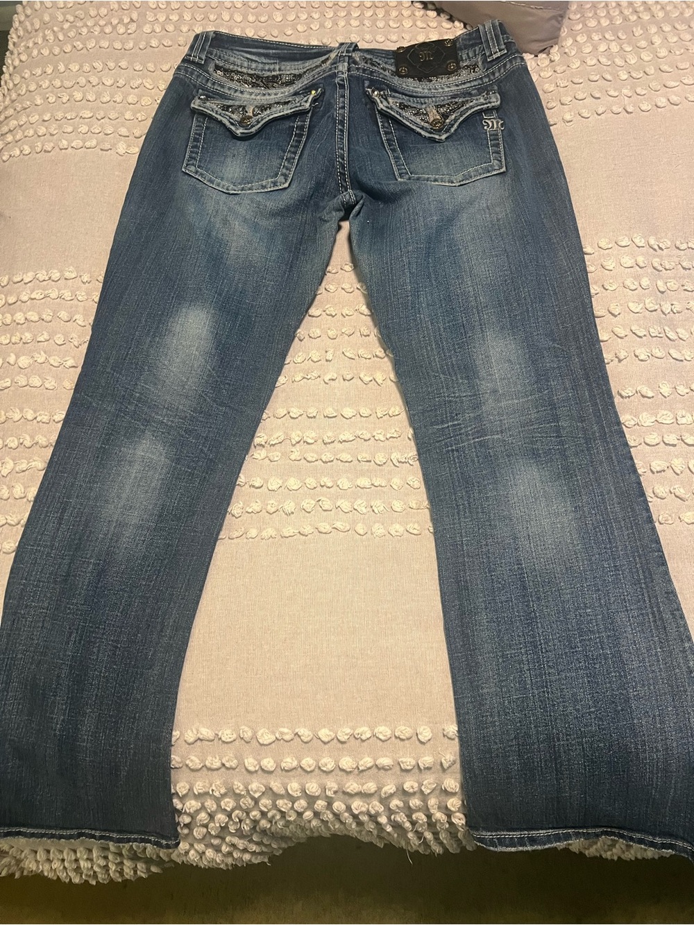 Miss Me jeans from Buckle - Picture 2 of 4